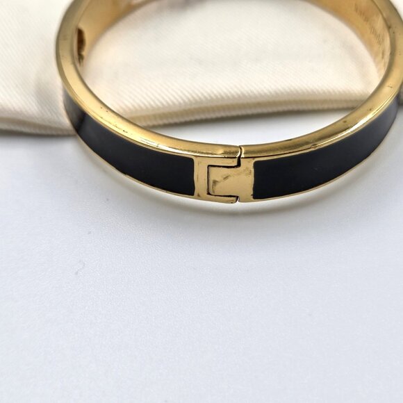 Kate Spade Bracelet Black Enamel Hole Punch Spade Gold Plate Hinged Bangle - Picture 7 of 12